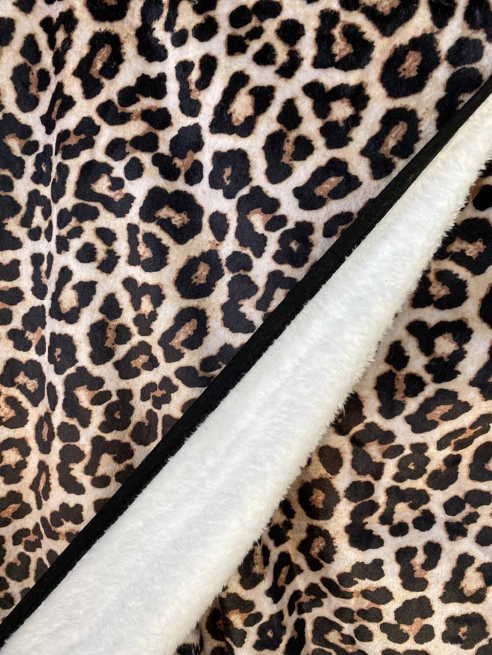 NEW JESS LEA wrap it up bath towel in cheetah - Picture 3 of 4